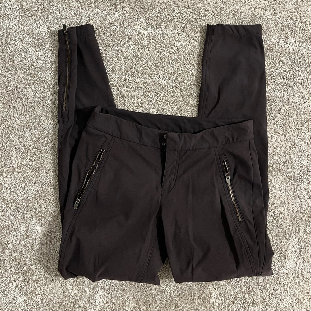 Athleta Zip Bottom Pants Dark Gray size 4